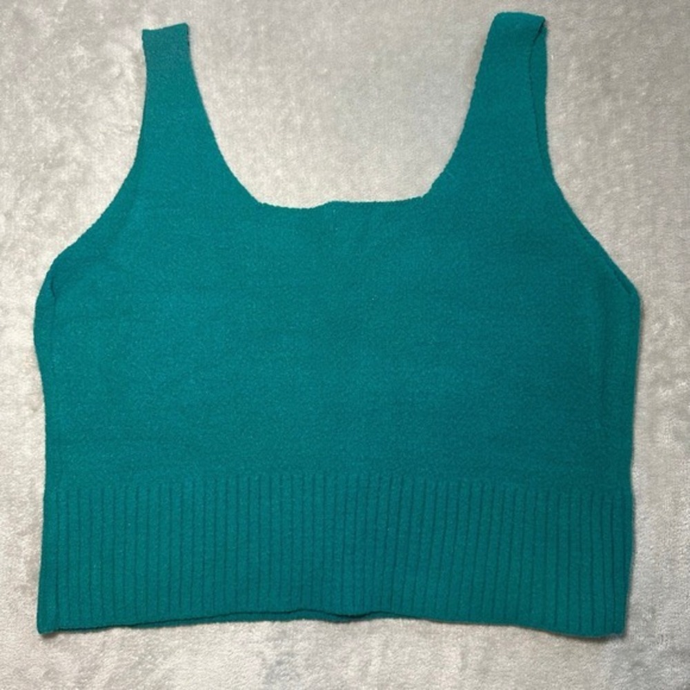 A New Day Green Fuzzy Crop Sweater Tank M Knit Sleeveless V Neck Academia Preppy - Picture 3 of 8